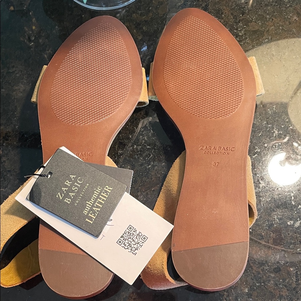 ZARA BASIC COLLECTION Tan Suede Flat Sandals Size 37/6.5 💥🆕💥 - Picture 7 of 10